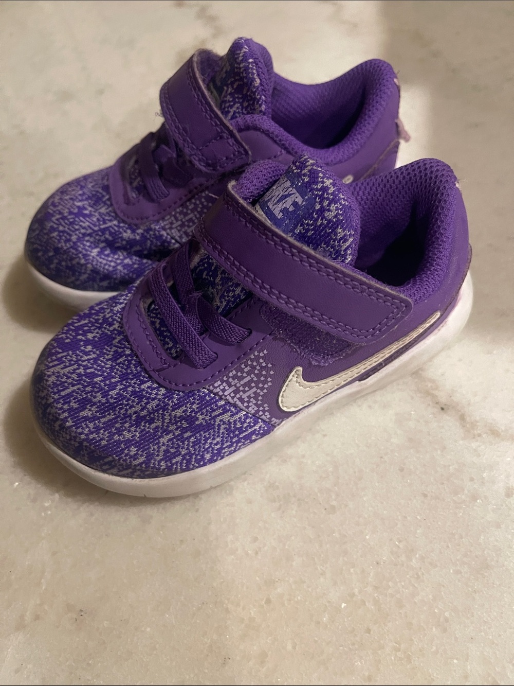 Nike Kids Purple Knit Sneakers with White Swoosh